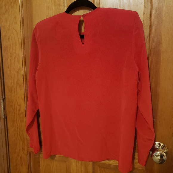 🌹100% SILK BOSTON TRAVELER LONG SLEEVE🌹 - Picture 2 of 3